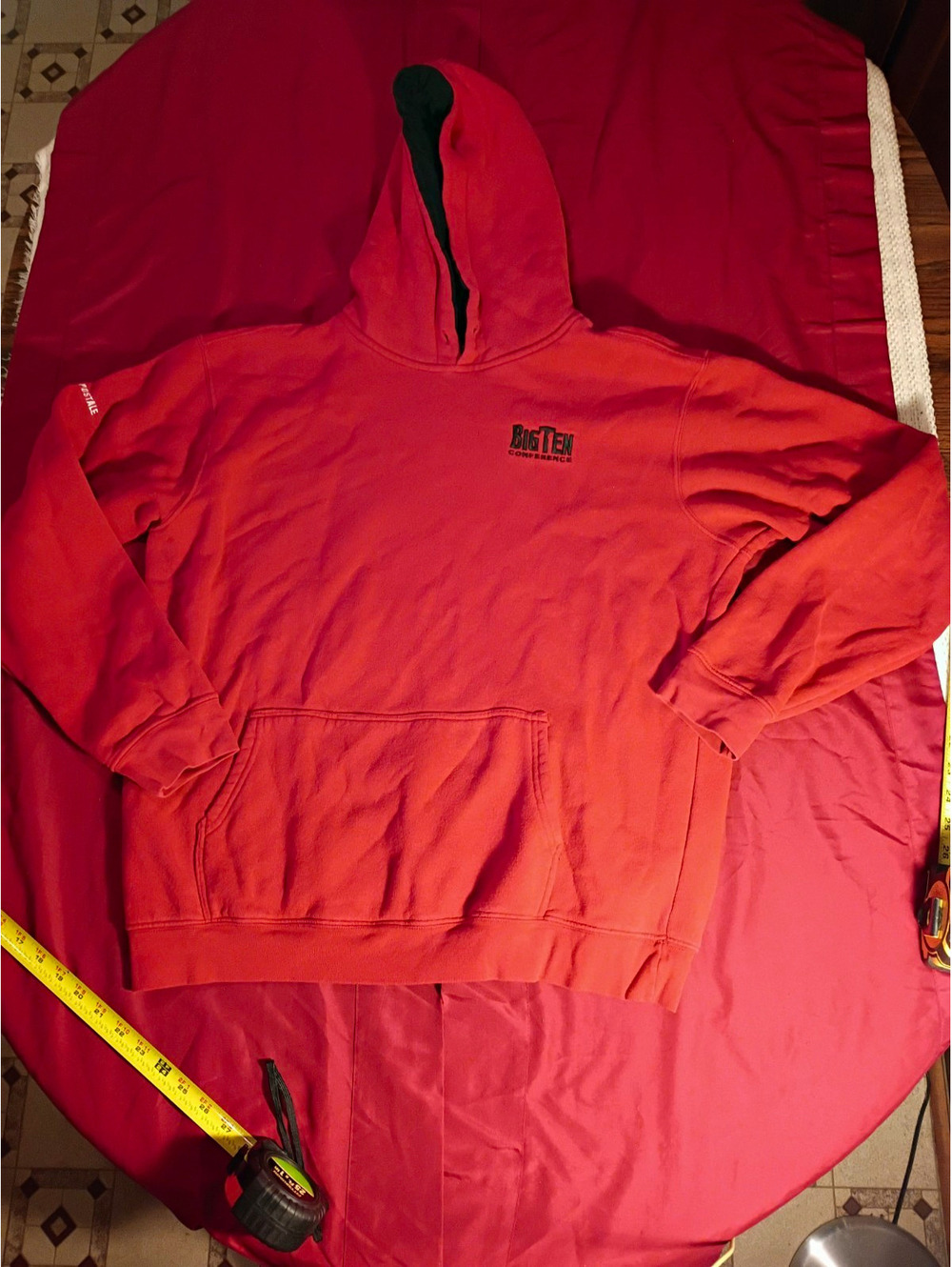 Aeropostale Red Pullover Hoodie Size Small